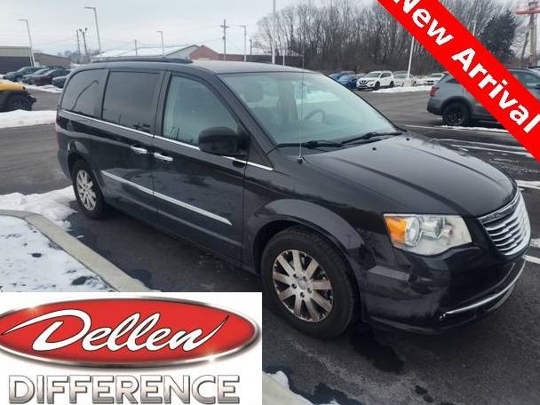 CHRYSLER TOWN AND COUNTRY 2015 2C4RC1BG4FR662225 image